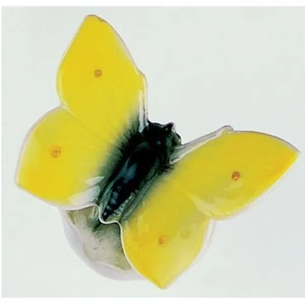 00580/40 - Butterfly (brimstone butterflies)