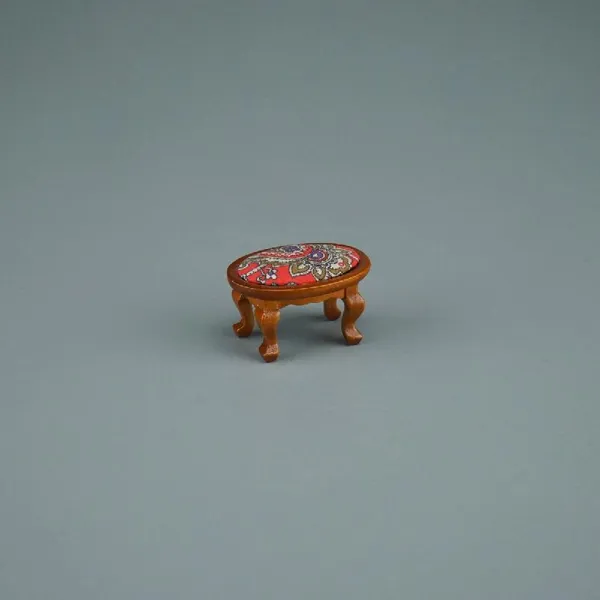 001.862/4 - Upholstered red stool, miniature in 1:12 scale