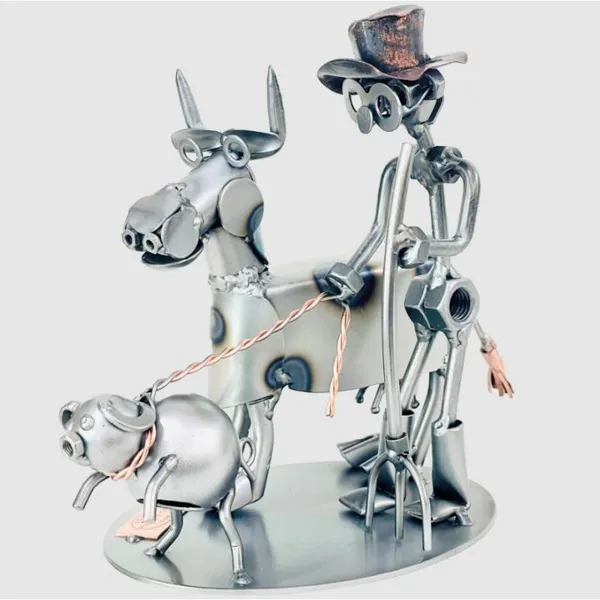 634 - Hinz and Art - Figure "Farmer