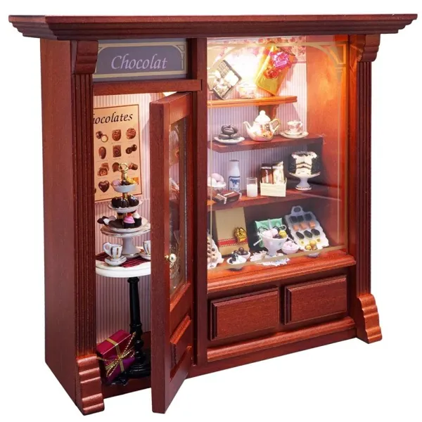 102.798/8 - Chocolatier with lighting - window shop series 798