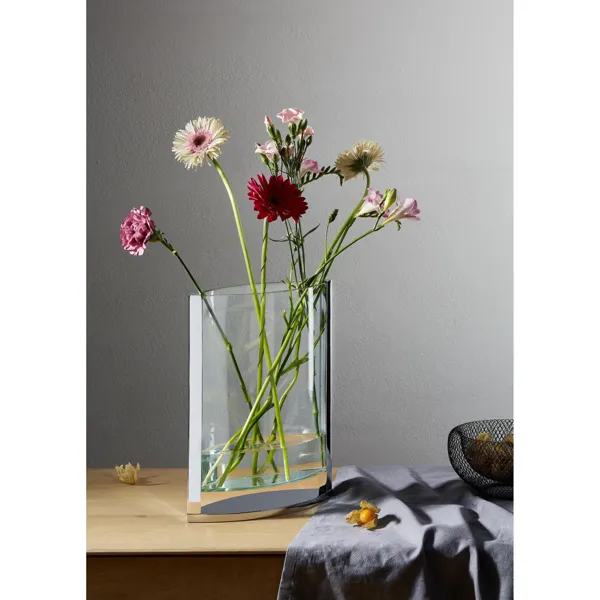 Decade Vase S