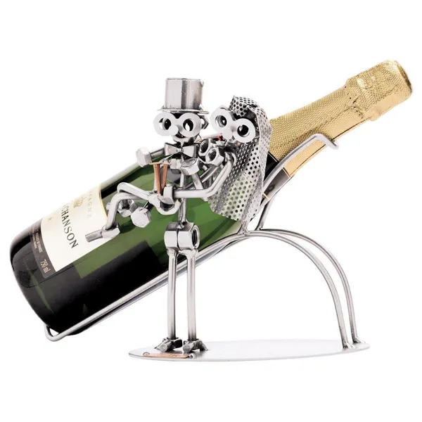 6028 - Figure - Bride and groom champagne