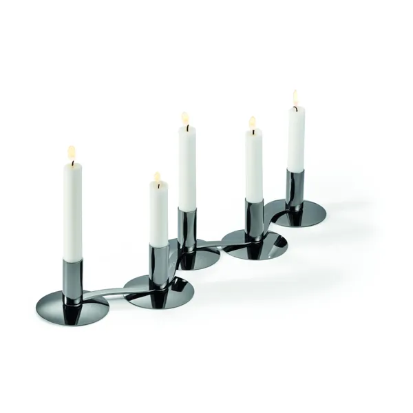 105041 - Quintet of 5 candle holders for turning