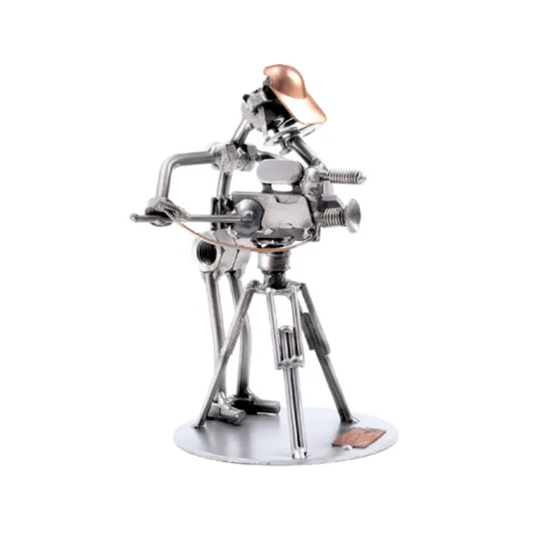268 - Figure "Cameraman"