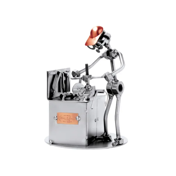 223 - Figure "Locksmith"