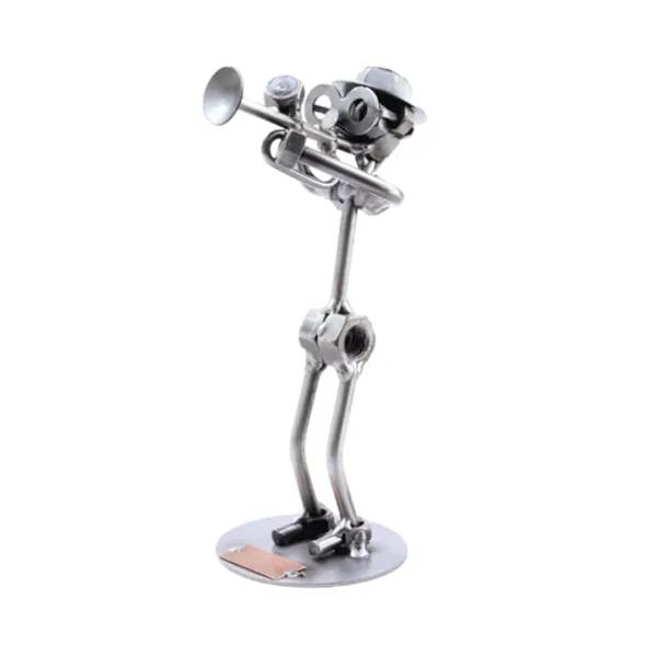 131 - Figure "Trumpeter"
