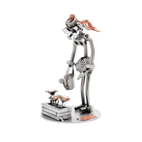 473 - Figure "Gardener"