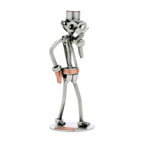 102 - Figure "French Policeofficer"