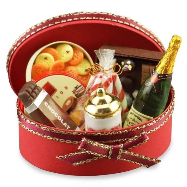 001.409/6 - Oval Gift Box, filled, miniature